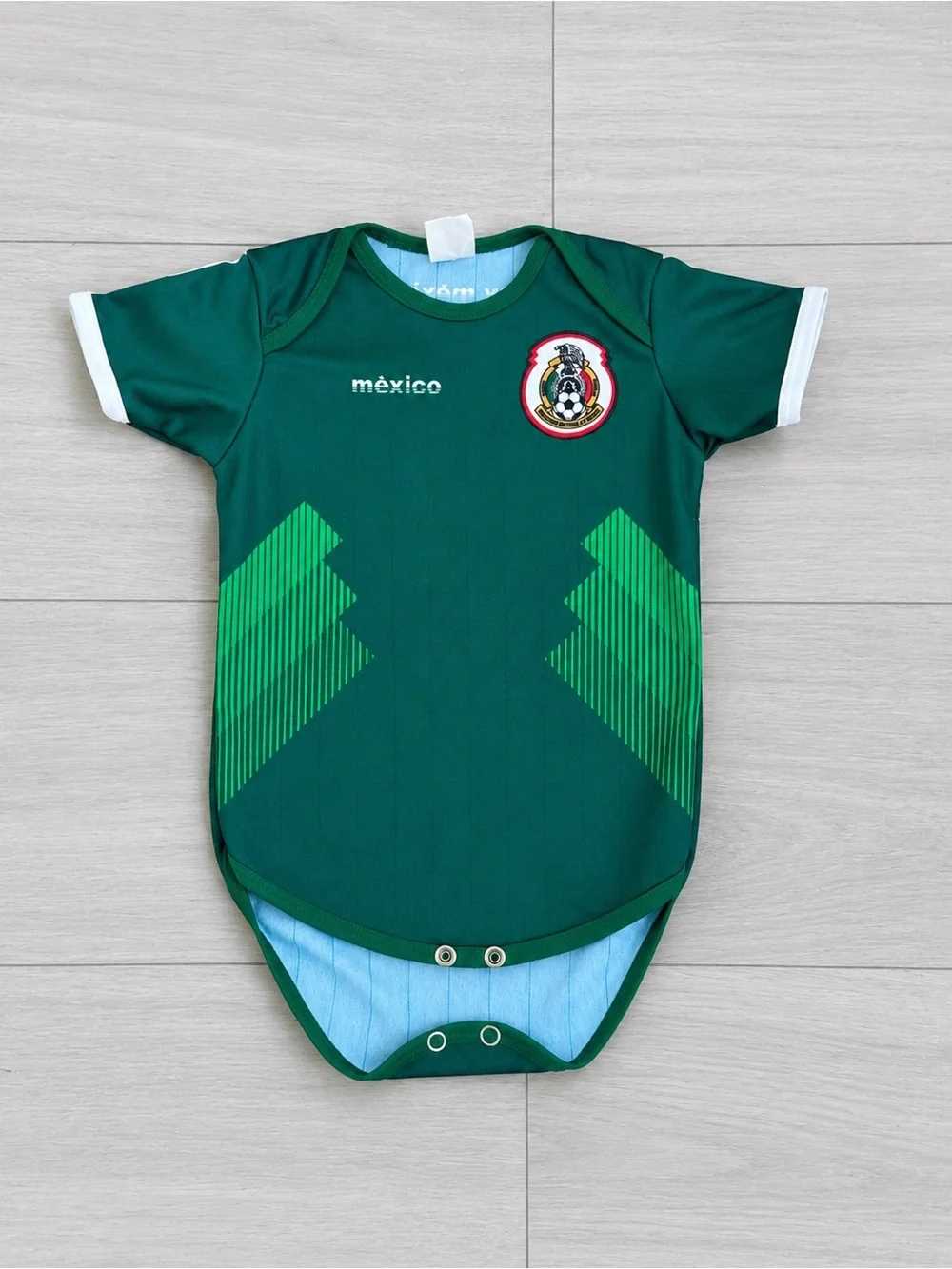 Mexico Baby Bodysuit 6-12M Green Chicharito #14 Soccer Jersey